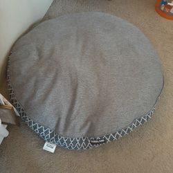 Large Dog Bed 