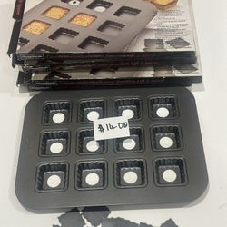 Baking Pans , Heavy Duty , Excellent Quality , Like Brand New At Unbeatable Prices 