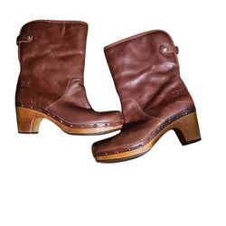 UGG leather Boots Sz 8
