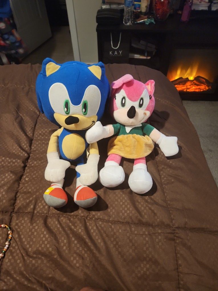 Sonic  Shadow and Amy Plushies