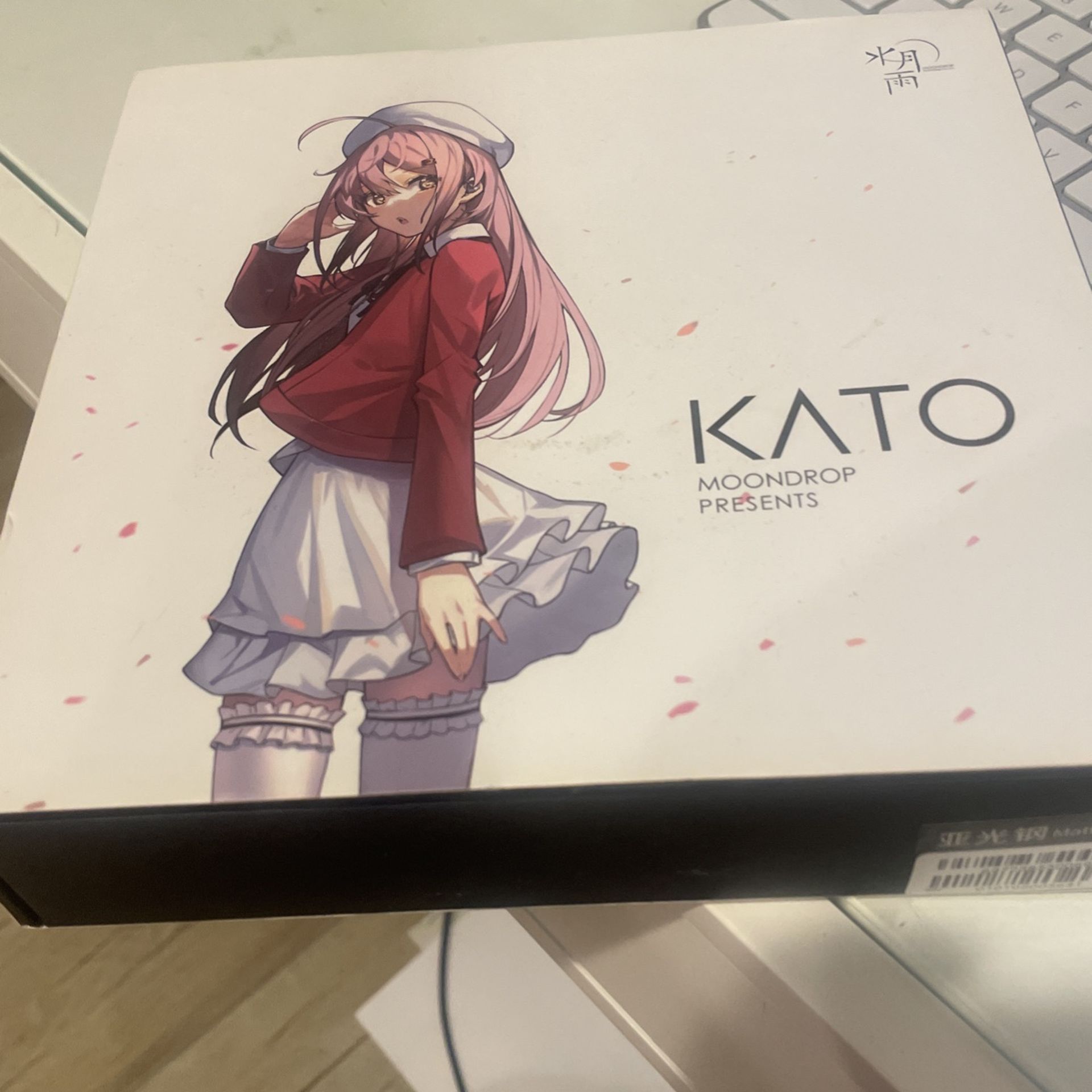 Kato Moon drop Earphone IEMS
