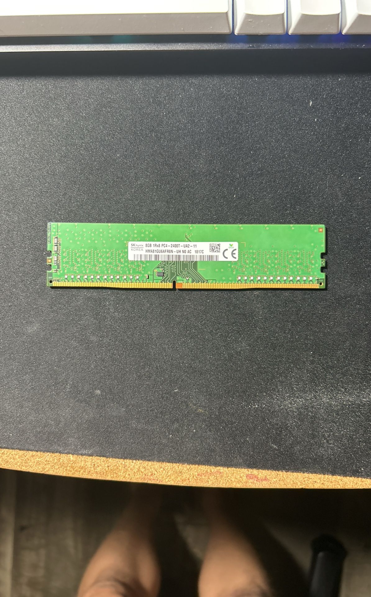 DDR4 8GB 2400MHZ