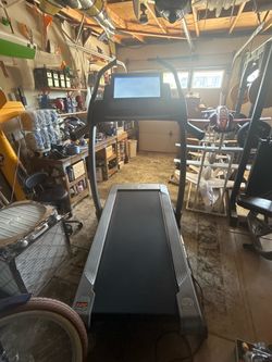 Nordic track x22i incline trainer treadmill