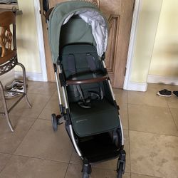 Mint Condition Uppababy Minu Travel Stroller With Travel Bag