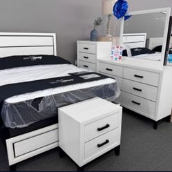 White Wood Bed Set BRAND NEW 