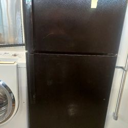 Black Fridge