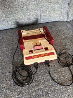 Nintendo Famicom (Family Computer) console clone