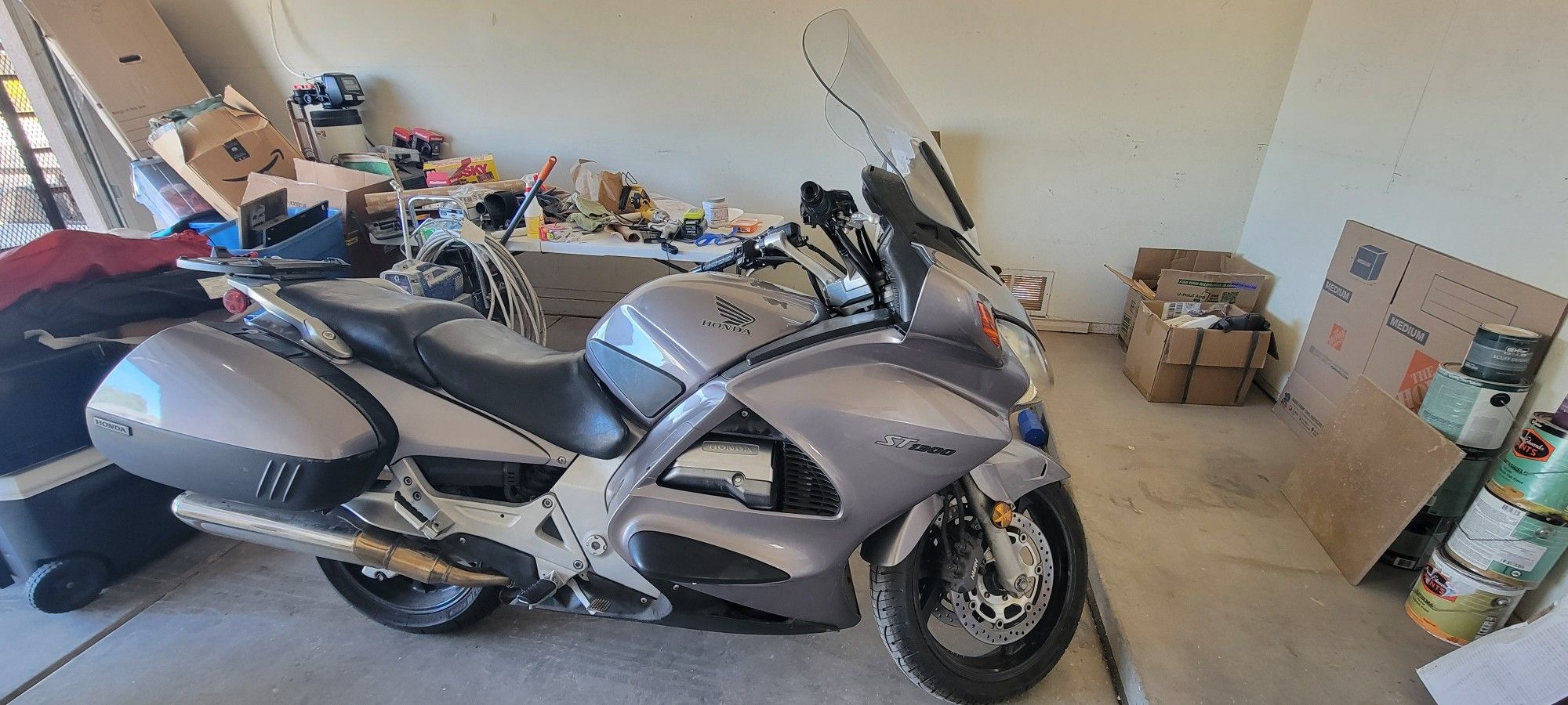 2004 Honda ST1300