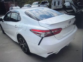 PARTS FOR 2020  Toyota Camry .