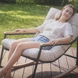 Papasan Lounge Chairs    (. 2. )