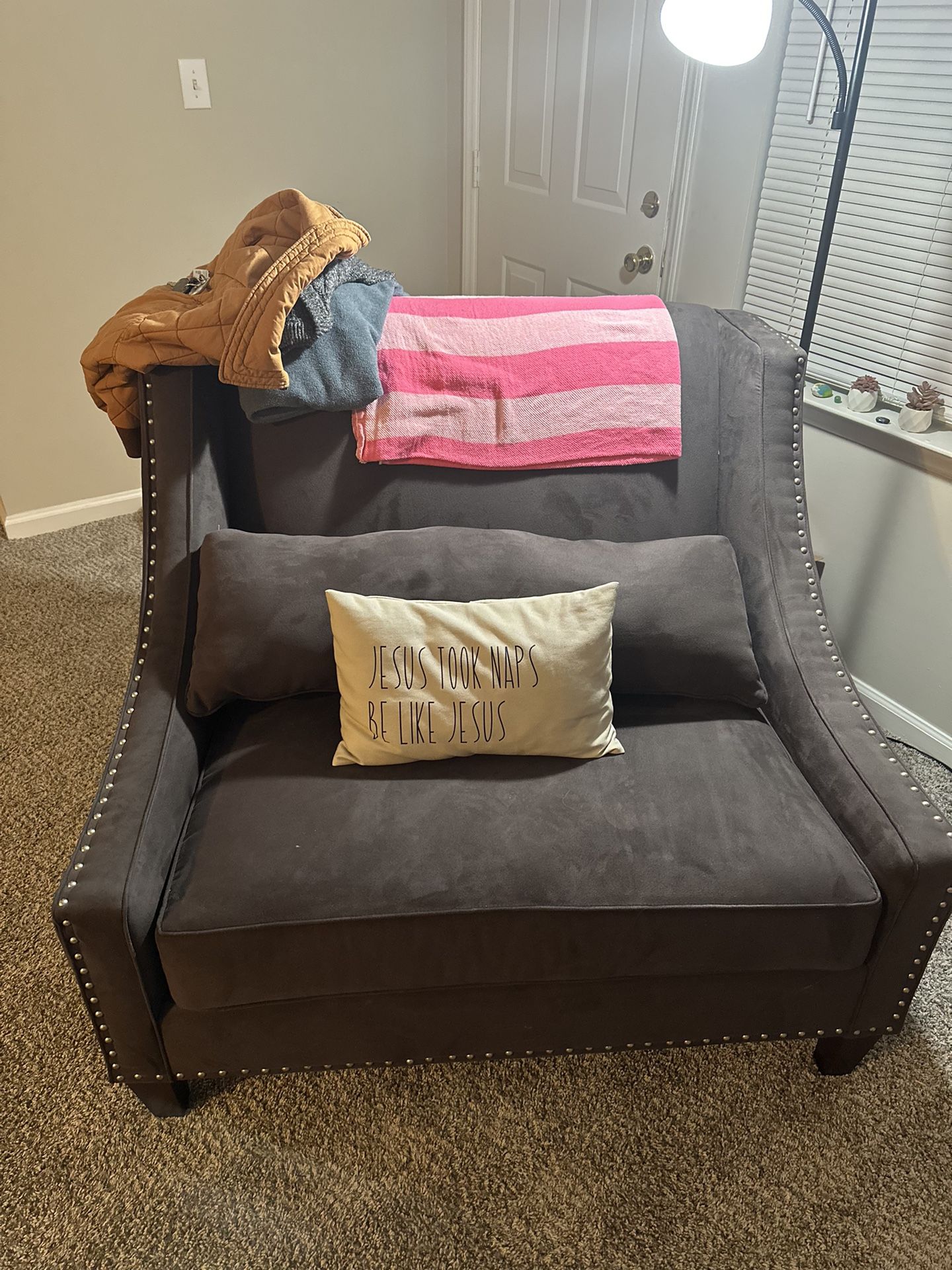 Very Gently Used Loveseat Sofa Chair