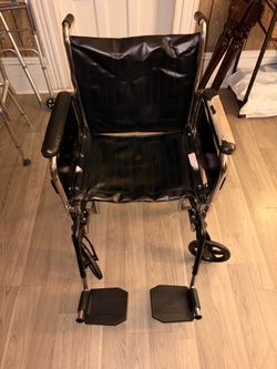 Medline Wheelchair - Foldable