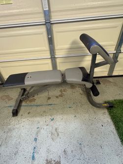 Adjustable weight bench