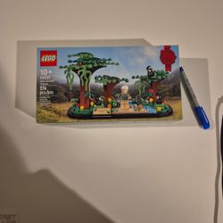 Jane Goodall Tribute Lego Set 
