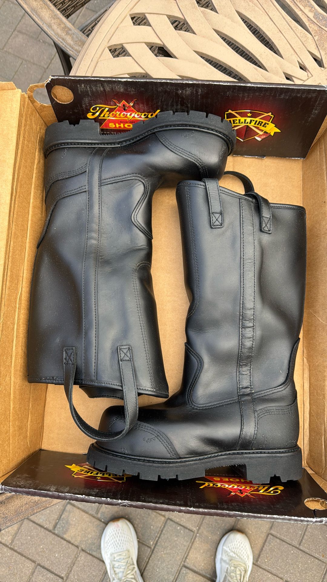 Rubber Fire Boot Thorogood Hellfire Certified Size 7.5 NEW 