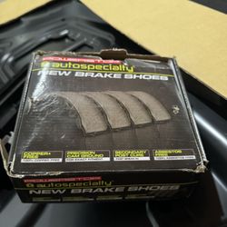 Parking brake shoes 