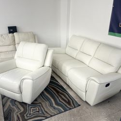 White Leather Sofa , Loveseat & Single Recliner - We Deliver & Finance 🎄🔥🚚💸