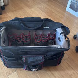 Husky Roller Bag