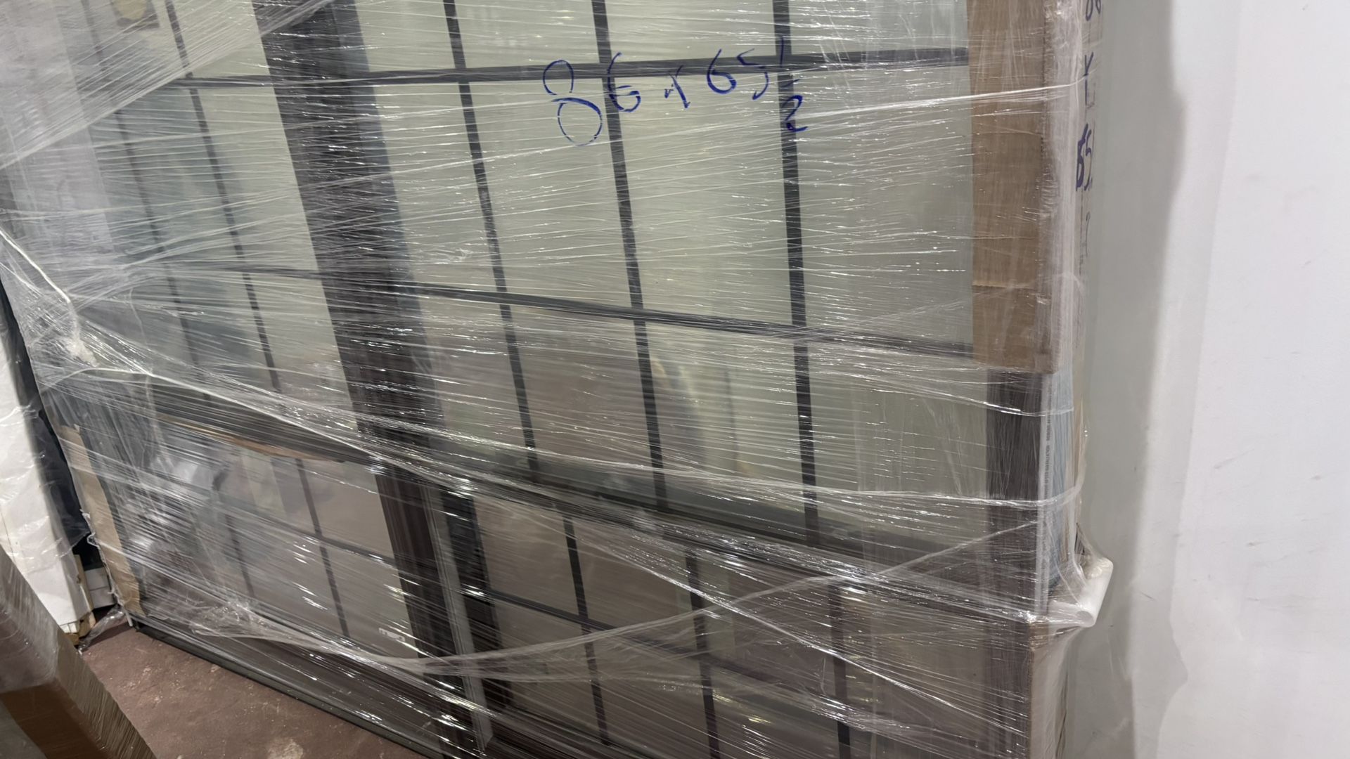 Window 86x65-1/2” Wood Pella Lifestyle