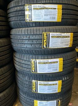 215/55/17 Brand New Set of Tires