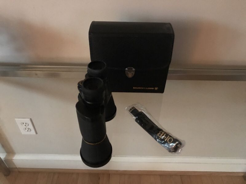 Bausch & Lomb Legacy 10x50 WA Field 7.5 binoculars w/case and strap