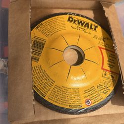 DEWALT TYPE 27 Grinder