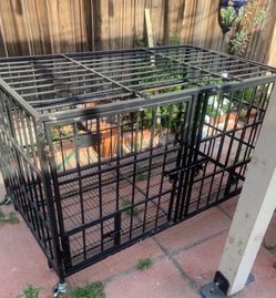 Cage with wheels