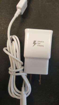 Adaptive fast charger for Samsung phones.