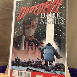 Marvel Comic Book Lot: Daredevil Dark Nights 