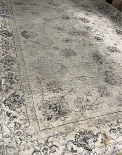 Better Homes & Gardens Persian Blooms Ivory Faux Fur Area Rug 7’ x 9’10” – Needs Cleaning