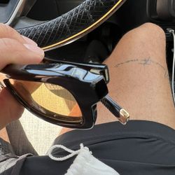 Rhude Glasses Minor Scratch 