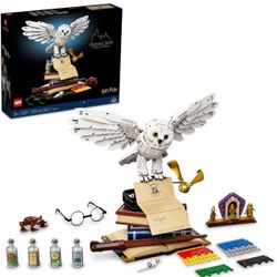 LEGO Harry Potter Hogwarts Icons - Collectors' Edition 76391 Building Set