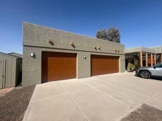 GARAGE DOOR REPAIR & INSTALLATION 