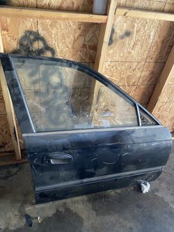 Honda civic 96-00 black passenger side door