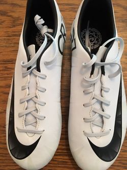 Nike Soccer Cleats, brand new