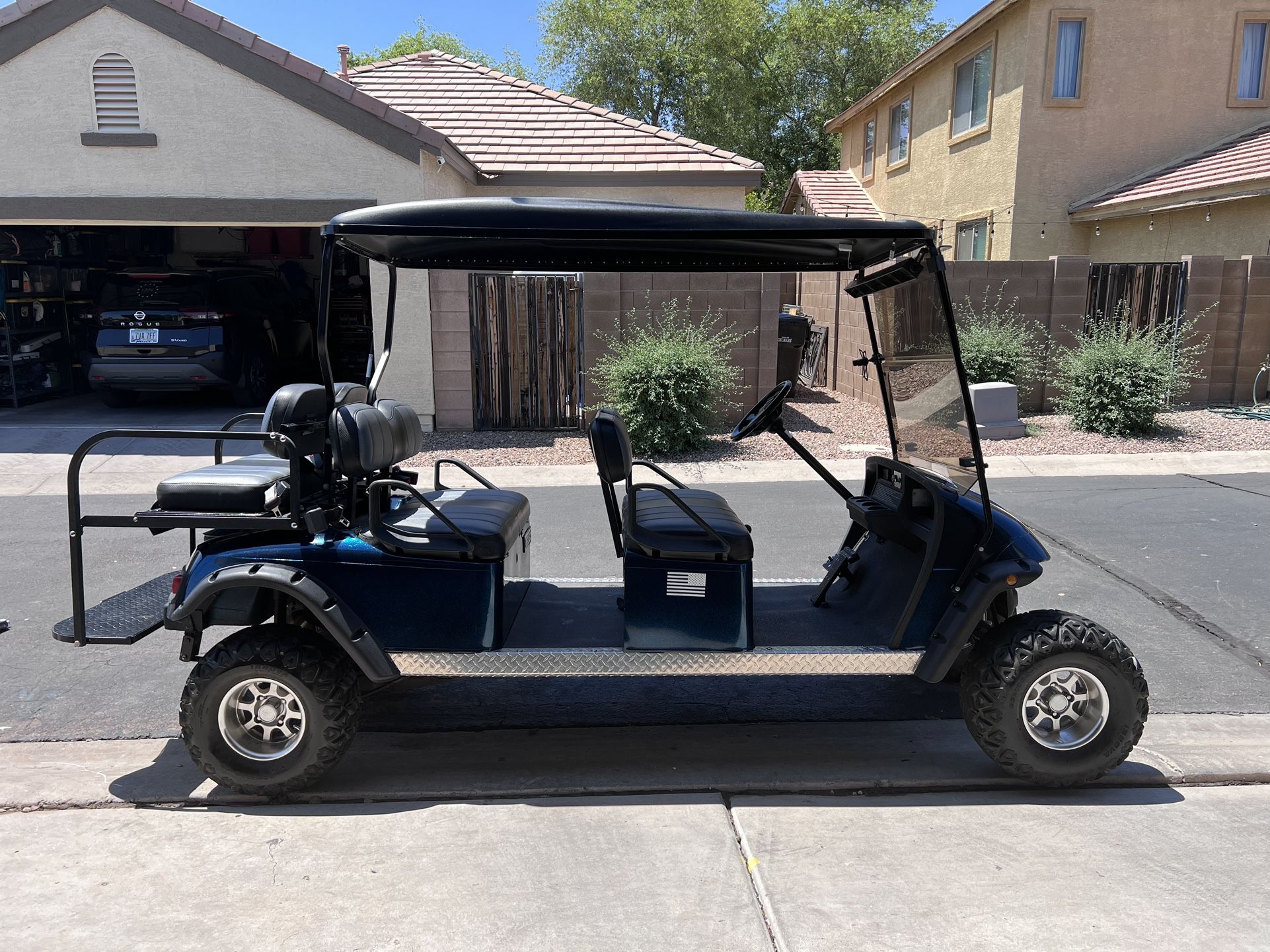 6-8 Seat Golf Cart