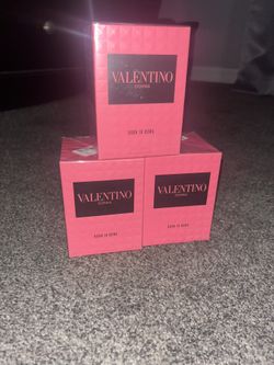 Valentino perfume