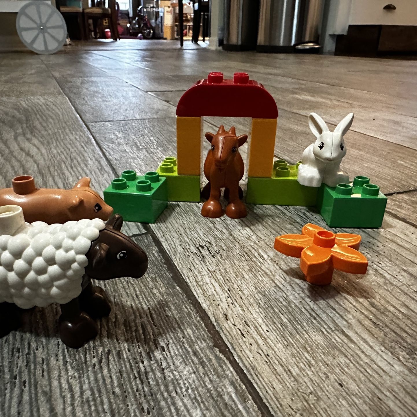LEGO DUPLO 10522 Farm Animals ALL PIECES no box or manual GREAT