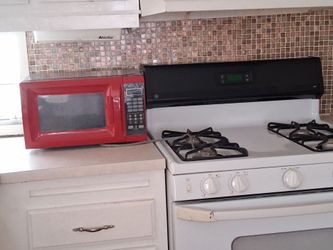 4 burner gas stove with oven