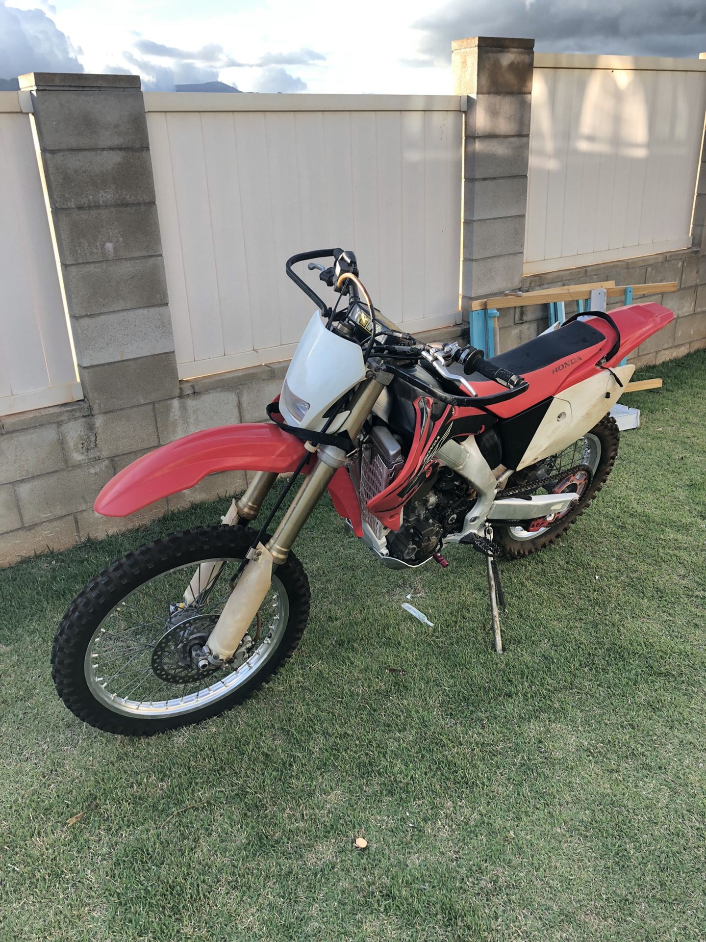 Honda Crf250x for Sale in Mililani, HI OfferUp