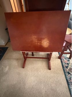 Wood drafting table