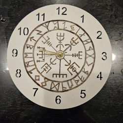 Vegvisir Clock