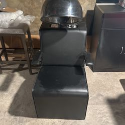 Hairdryer chair