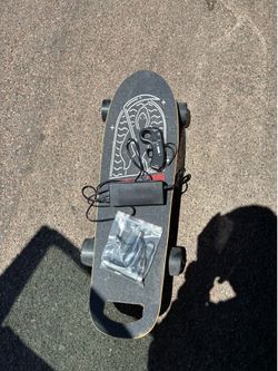 Electric skateboard
