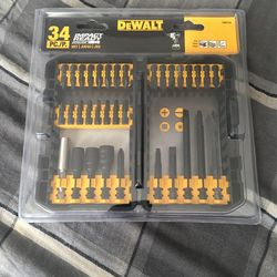 DeWalt 34 Piece Impact Ready Set