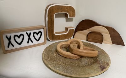 Cute Wood Decor Bundle - Letter C, XOXO, Hearts, Mountain Arches