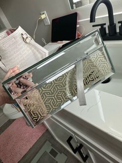 glass jewelry box