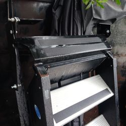 Lippert RV Solid Step With Piston Assist 