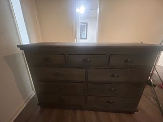 Furniture   Free gratis