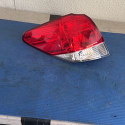 2010-2014 Subaru Outback Rear Left Driver Side Outer Tail Light Lamp Assembly OE